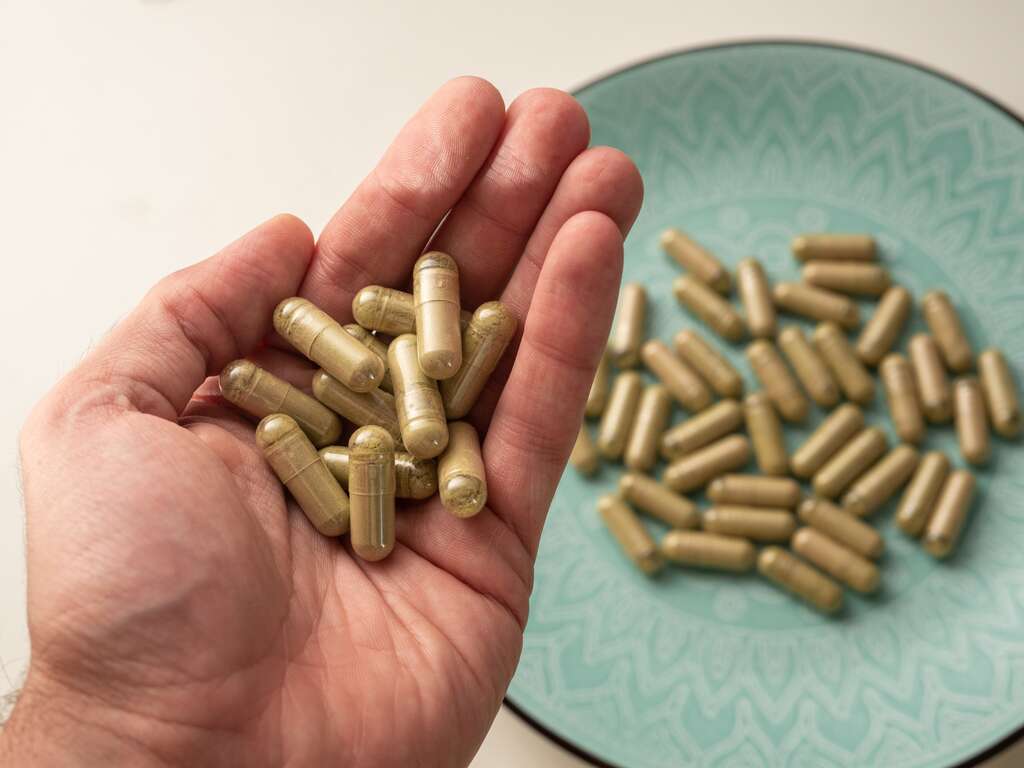 Different Forms of Kratom